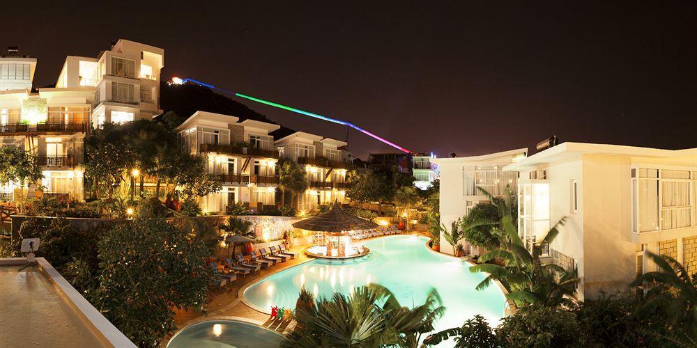 Khu nghỉ mát Seaside 4*