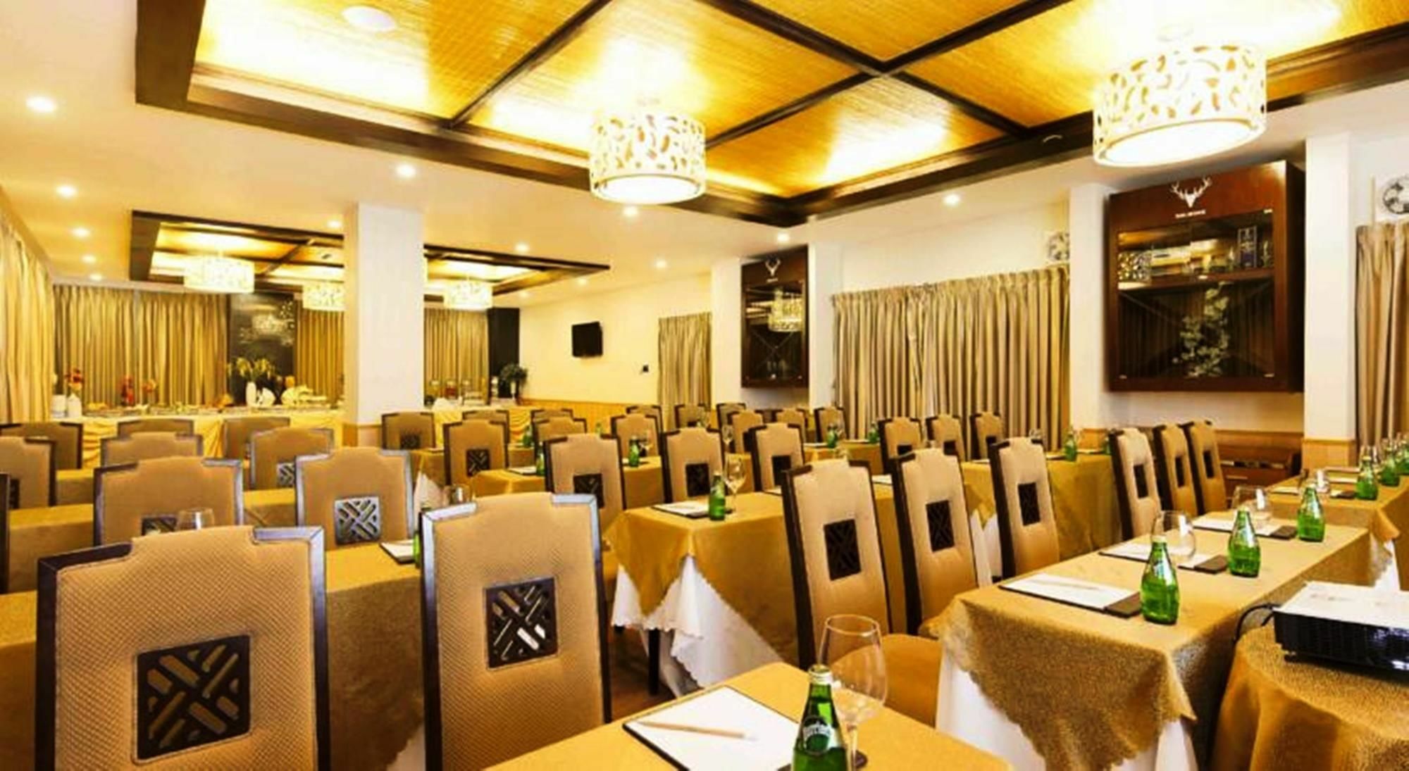 Seaside Khu nghỉ mát 4*